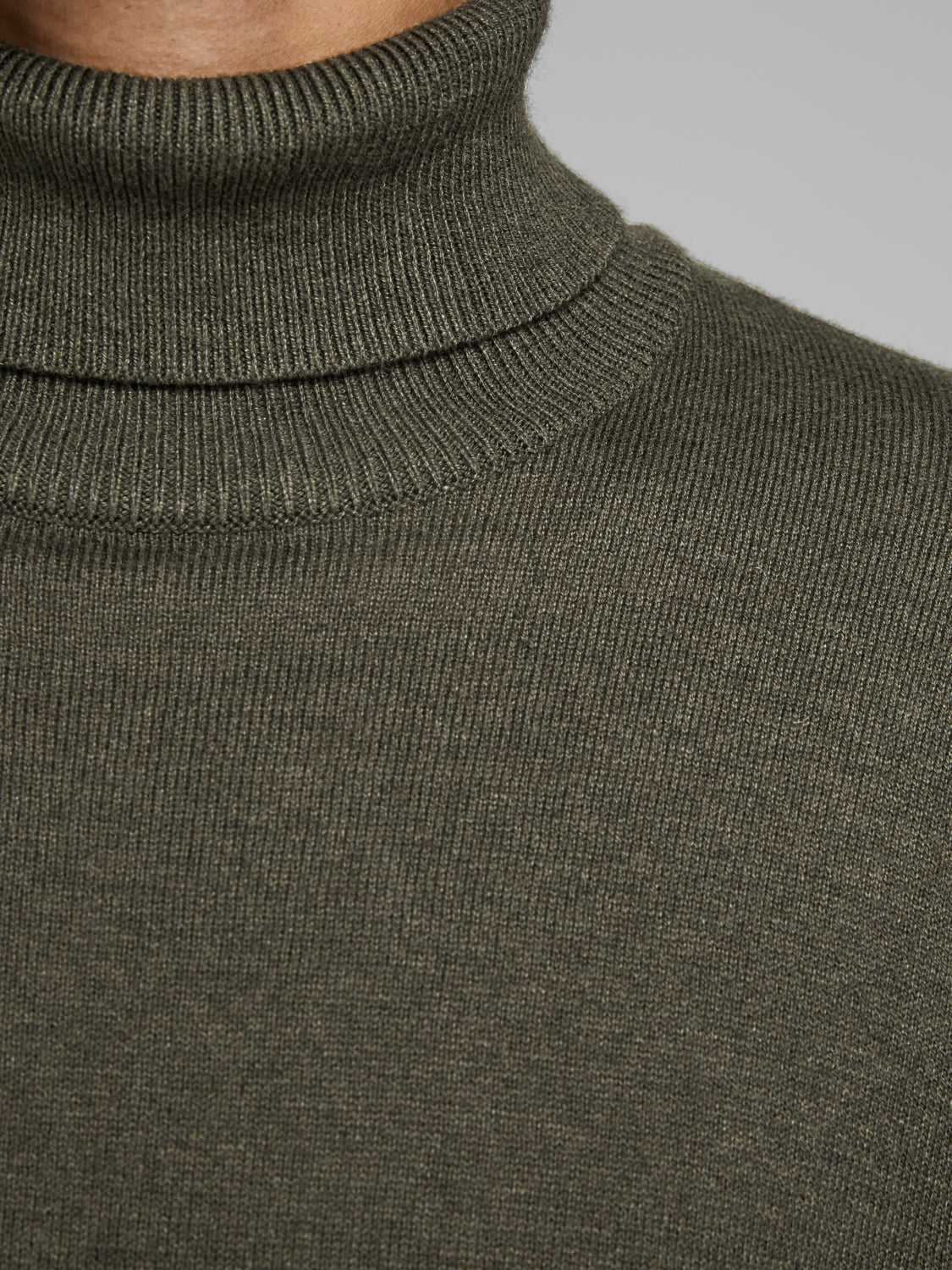 JJEEMIL Pullover - Olive Night