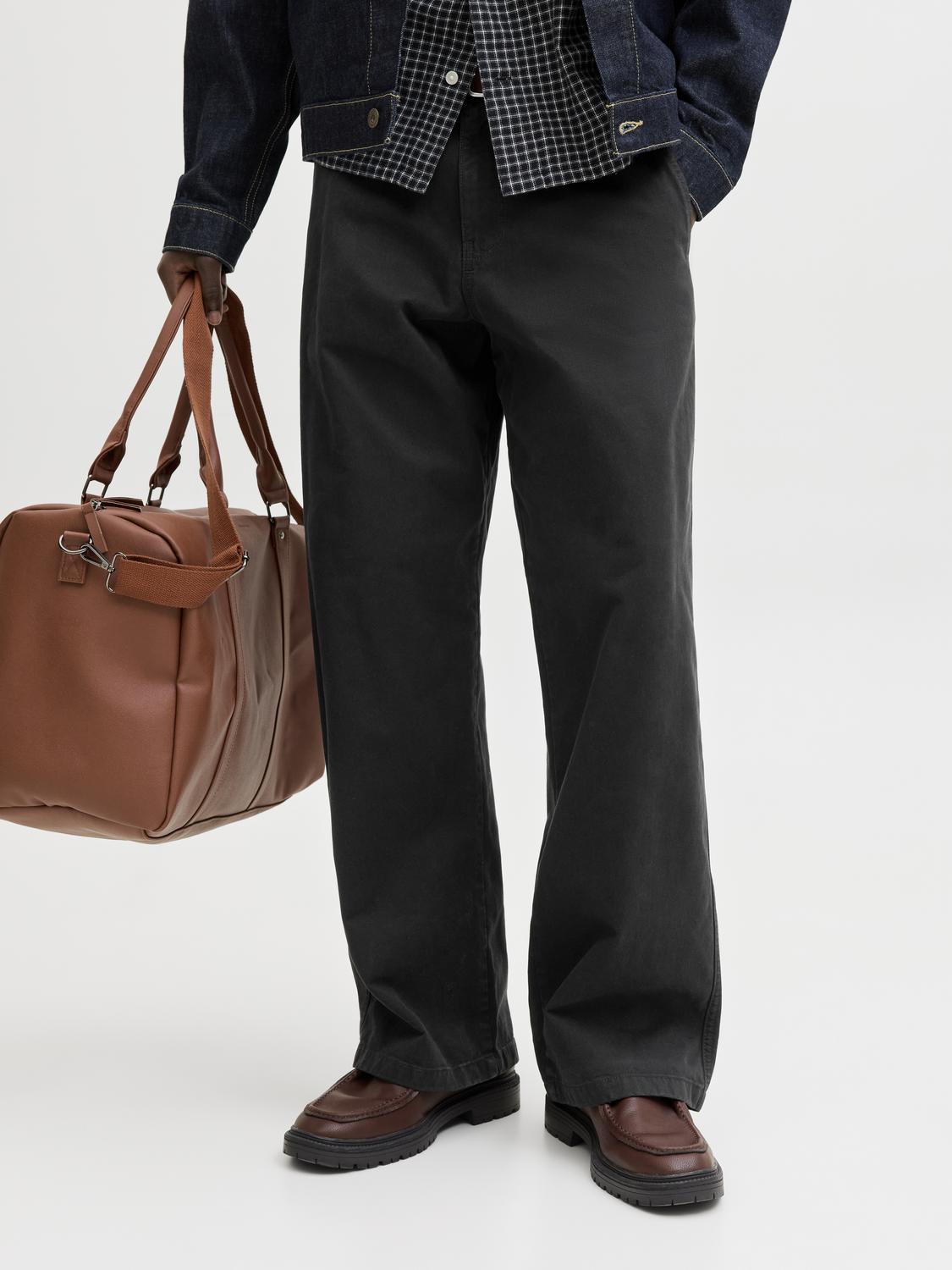 model_shot-front