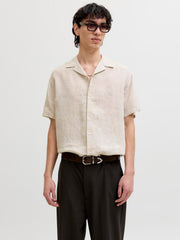 model_shot-front