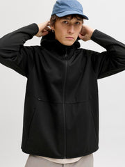 model_shot-creative