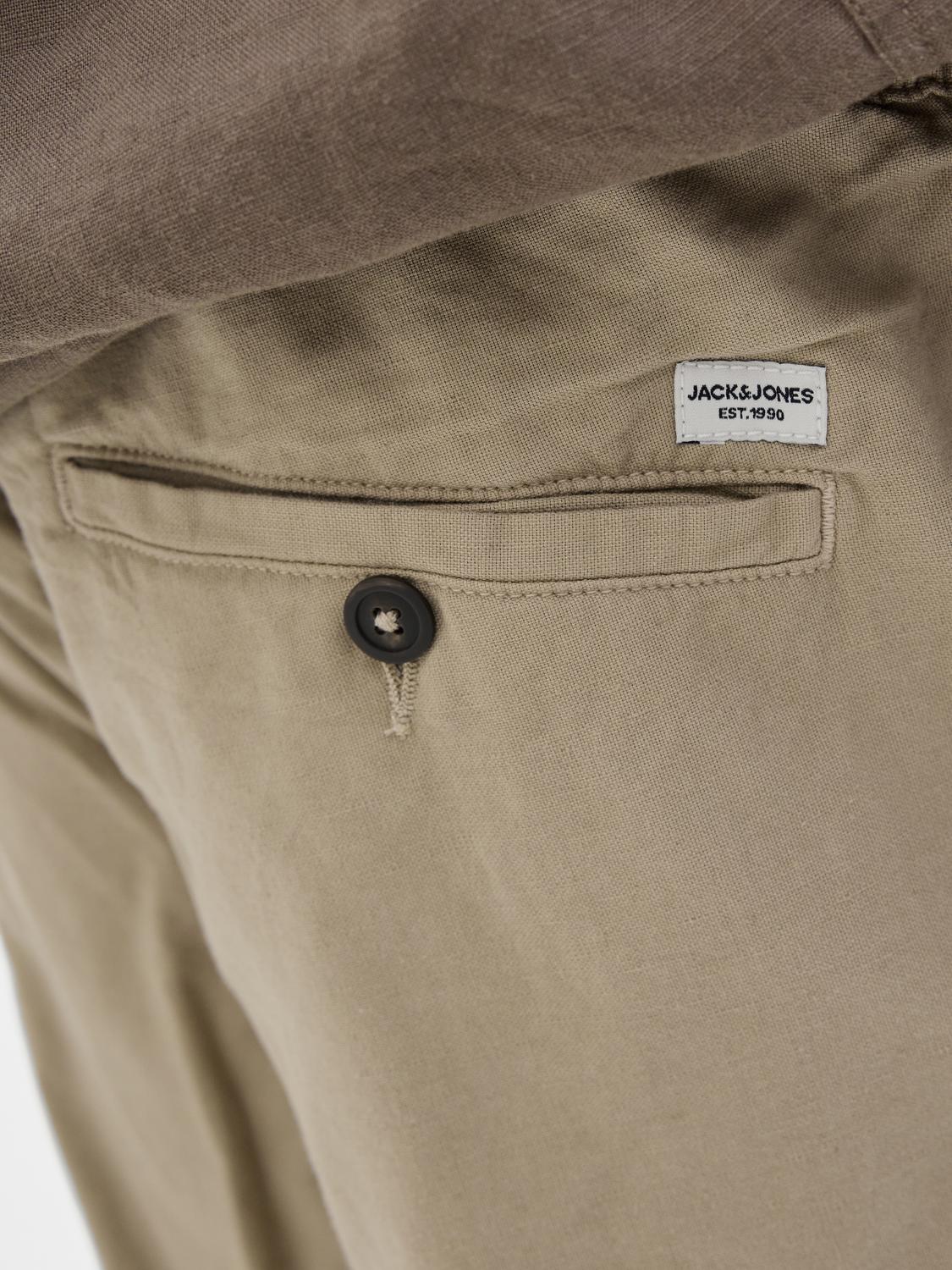 model_shot-detail