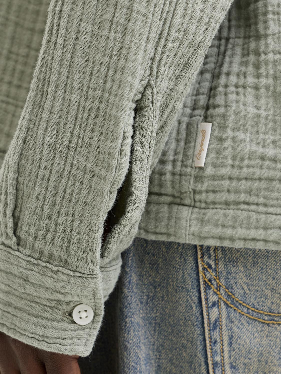 model_shot-detail
