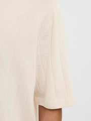 تفاصيل النسيج المحبوك لبولو شيرت رجالي سي سولت.