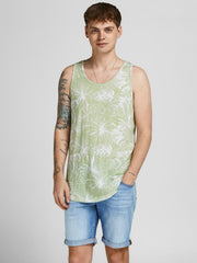 model_shot-front