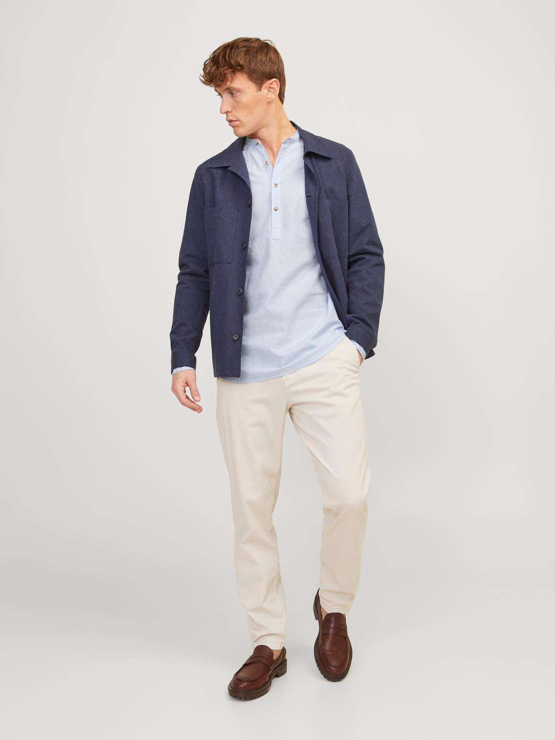 model_shot-front_full