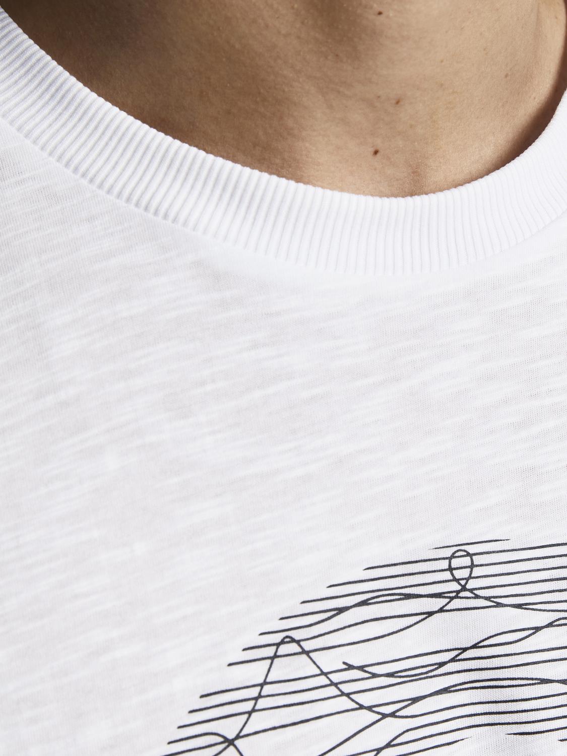 model_shot-detail