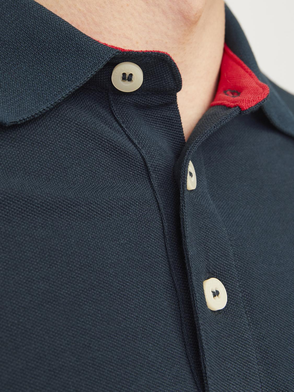 model_shot-detail