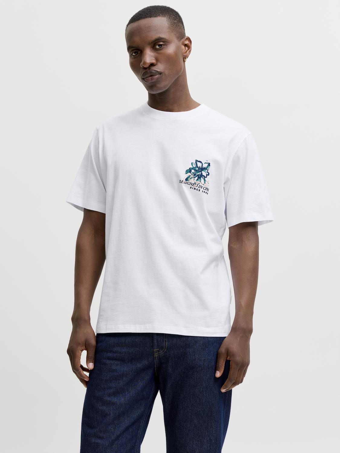 model_shot-front