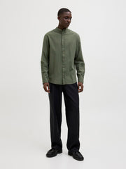 model_shot-front_full