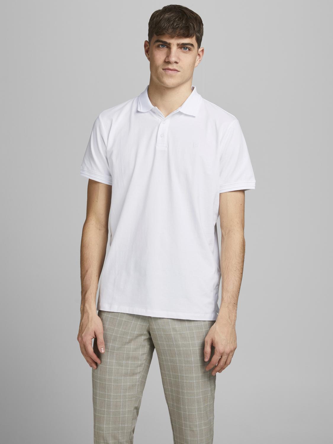 model_shot-front