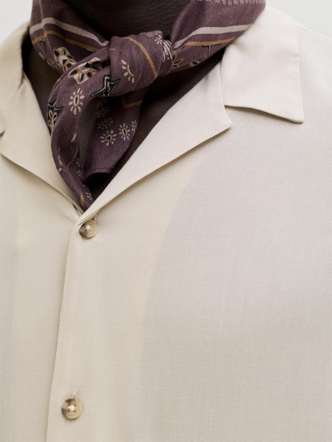 model_shot-detail