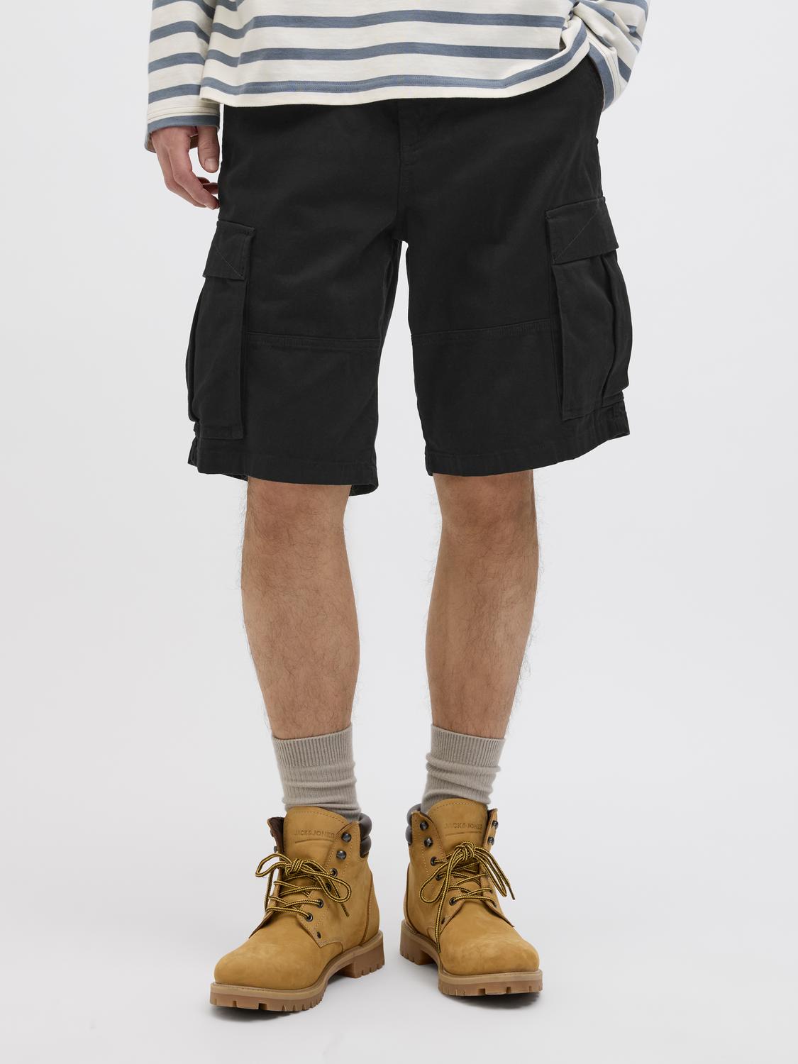 model_shot-front
