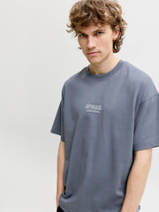 model_shot-creative
