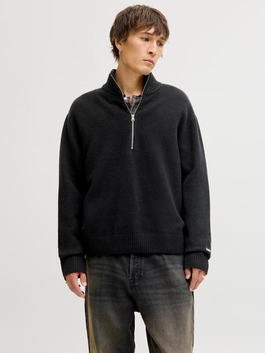 model_shot-front