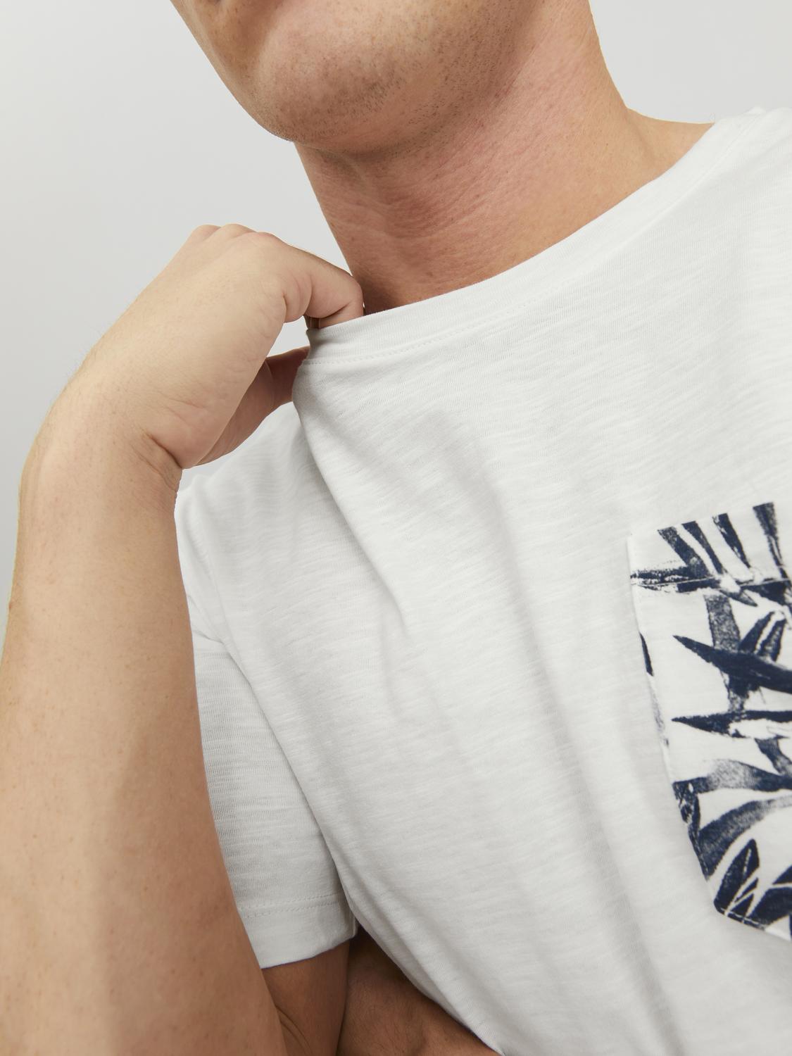 model_shot-detail