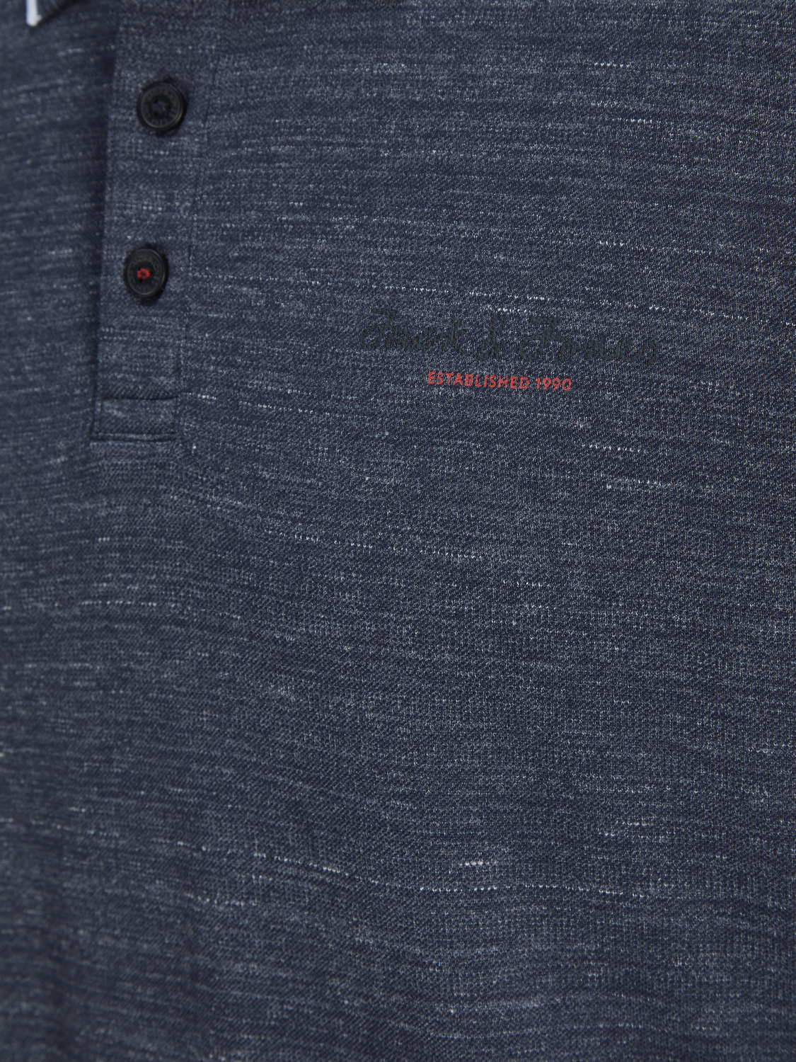 model_shot-detail