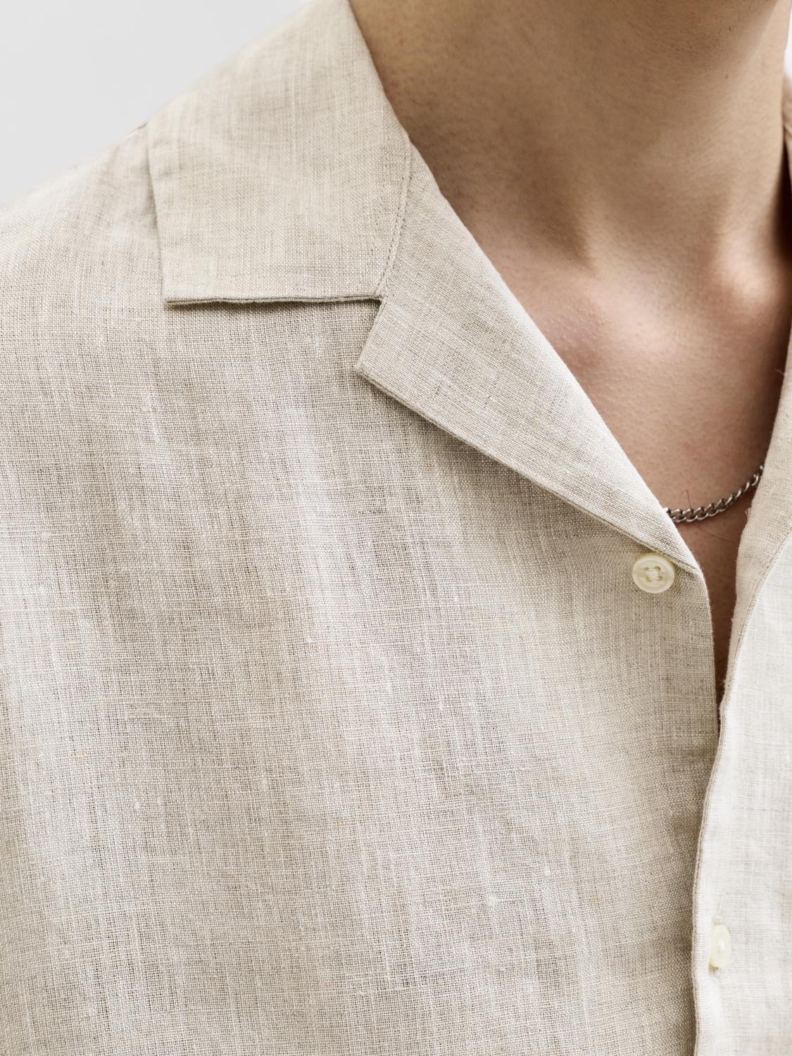model_shot-detail