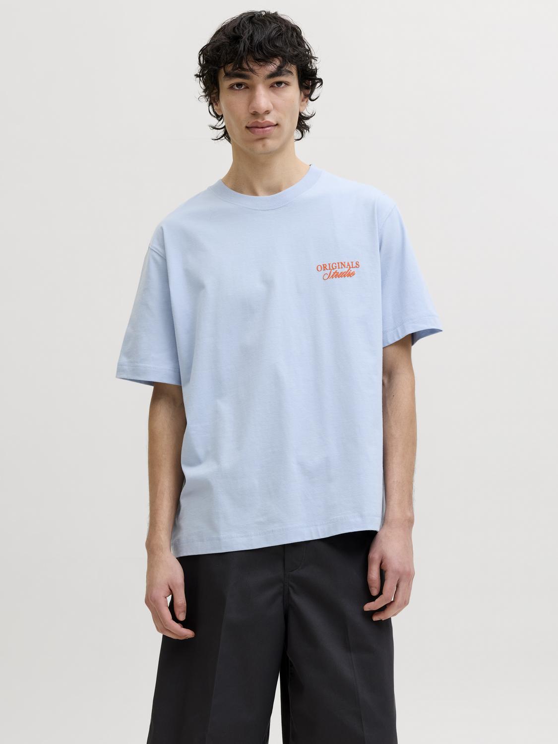 model_shot-front
