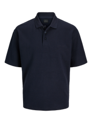 قميص بولو رجالي قطن نص كم كحلي من جاك آند جونز مع بنطلون كاجوال