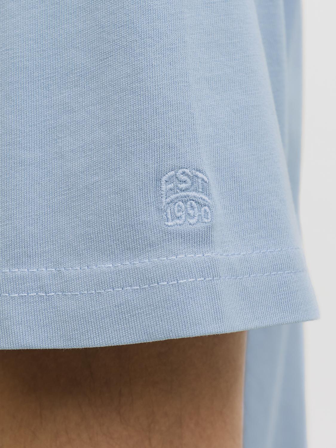 model_shot-detail