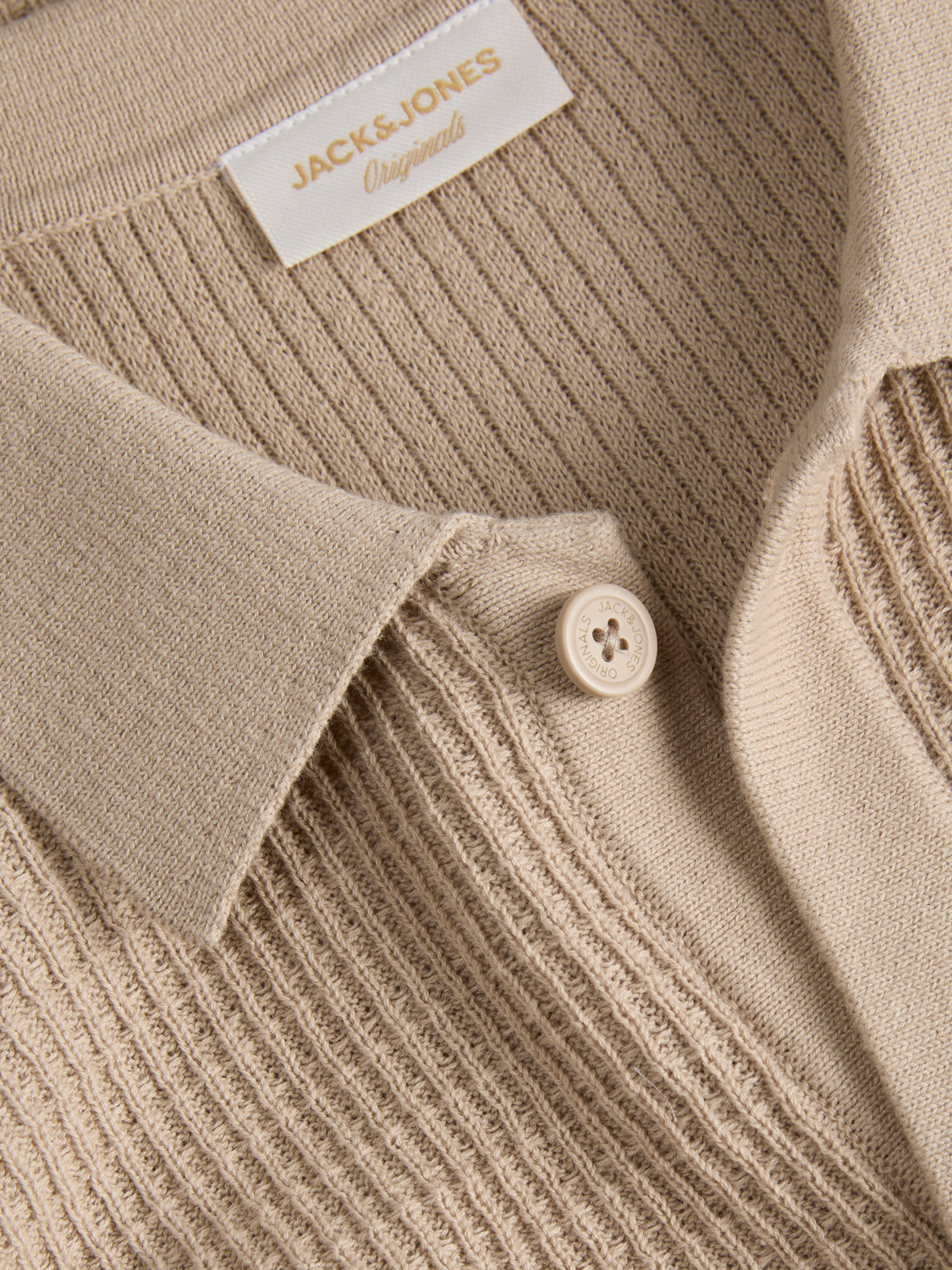 model_shot-detail