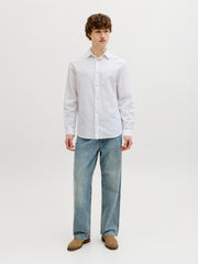 model_shot-front_full