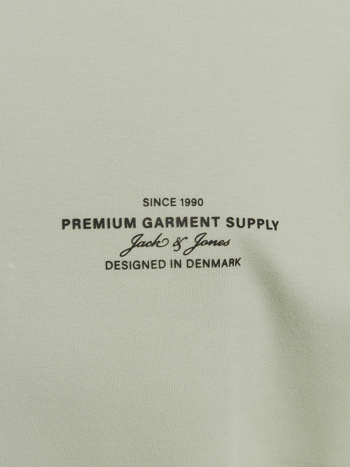 model_shot-detail