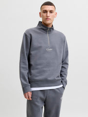 model_shot-front