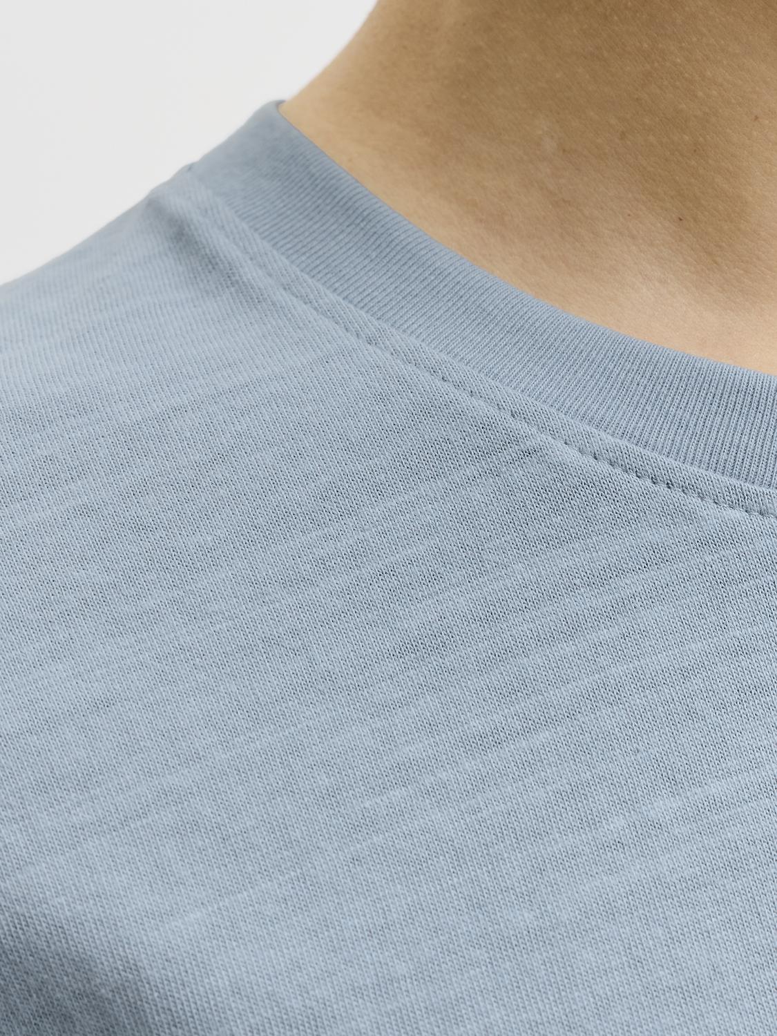 model_shot-detail