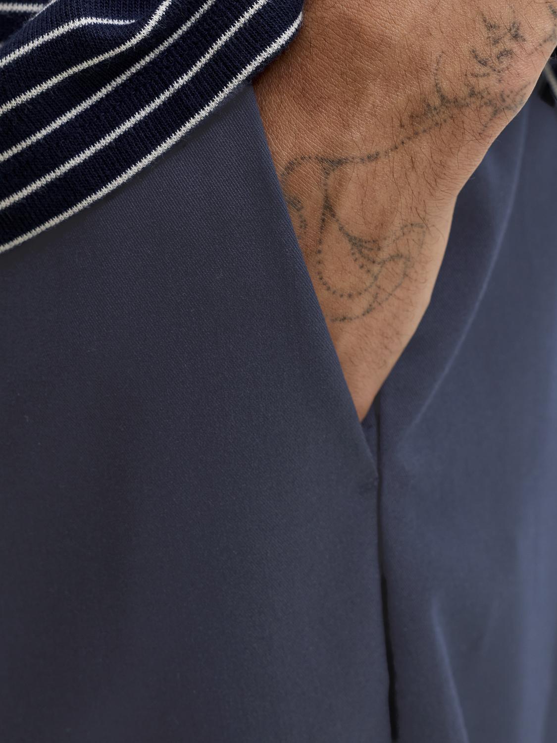 model_shot-detail
