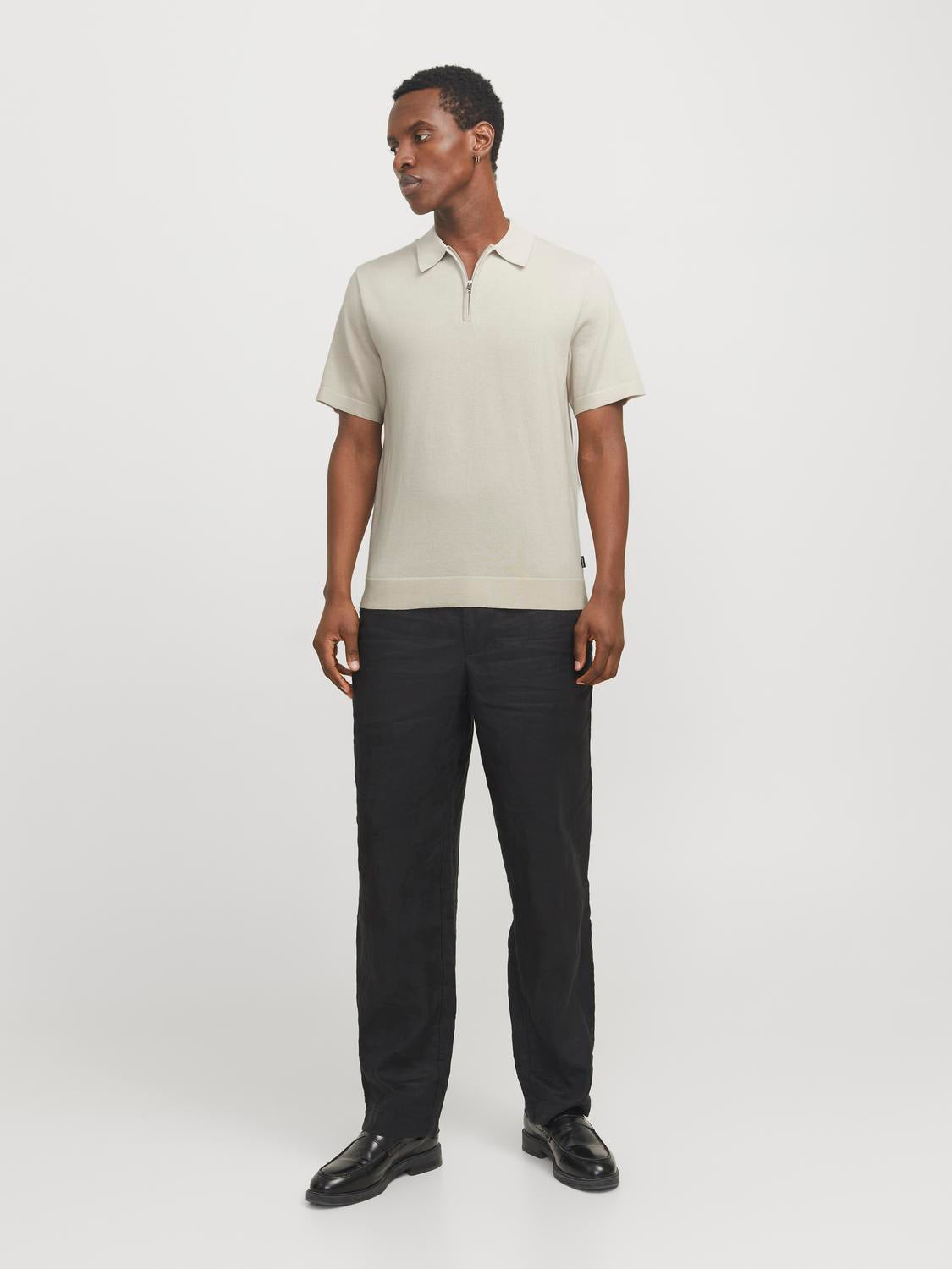 model_shot-front_full