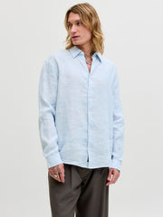 model_shot-front