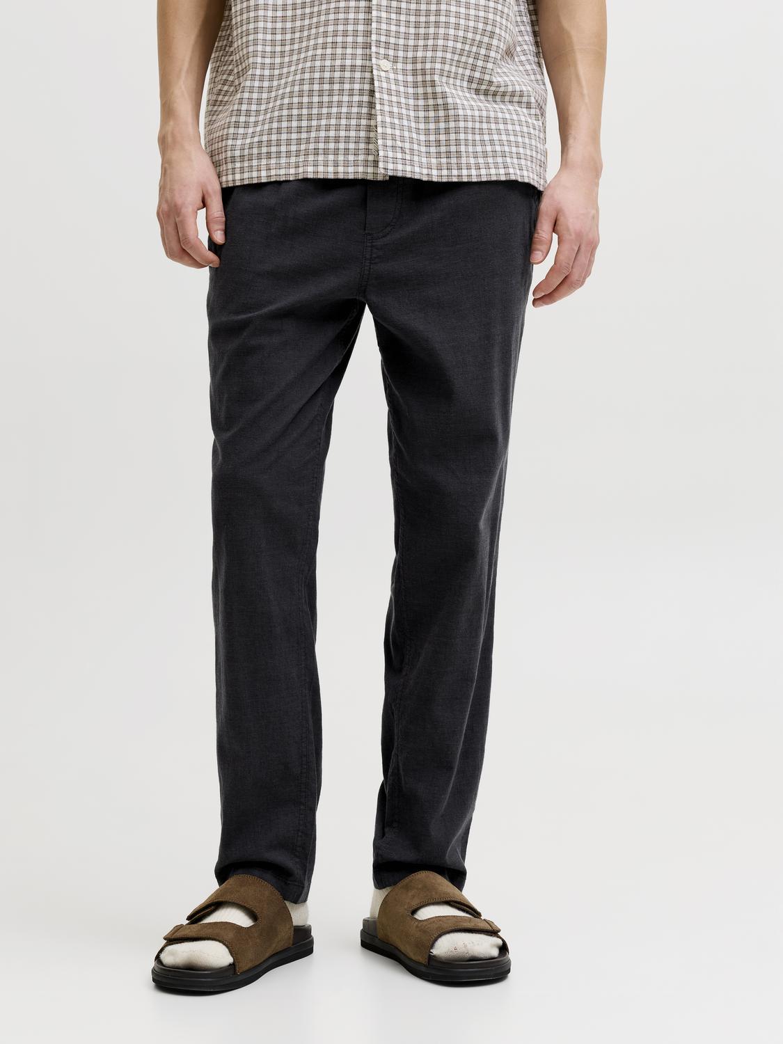 model_shot-front
