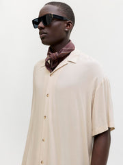 model_shot-creative