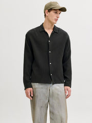 model_shot-front
