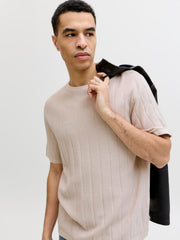model_shot-creative