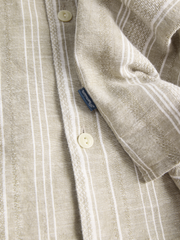 model_shot-detail