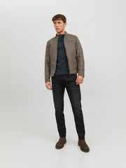 model_shot-front_full