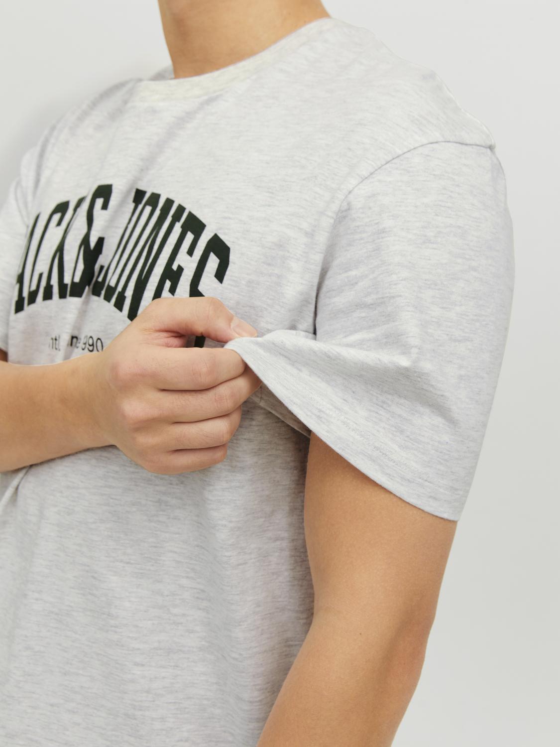 model_shot-detail