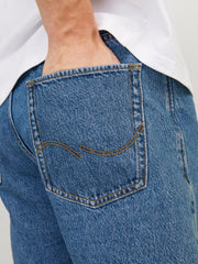 model_shot-detail