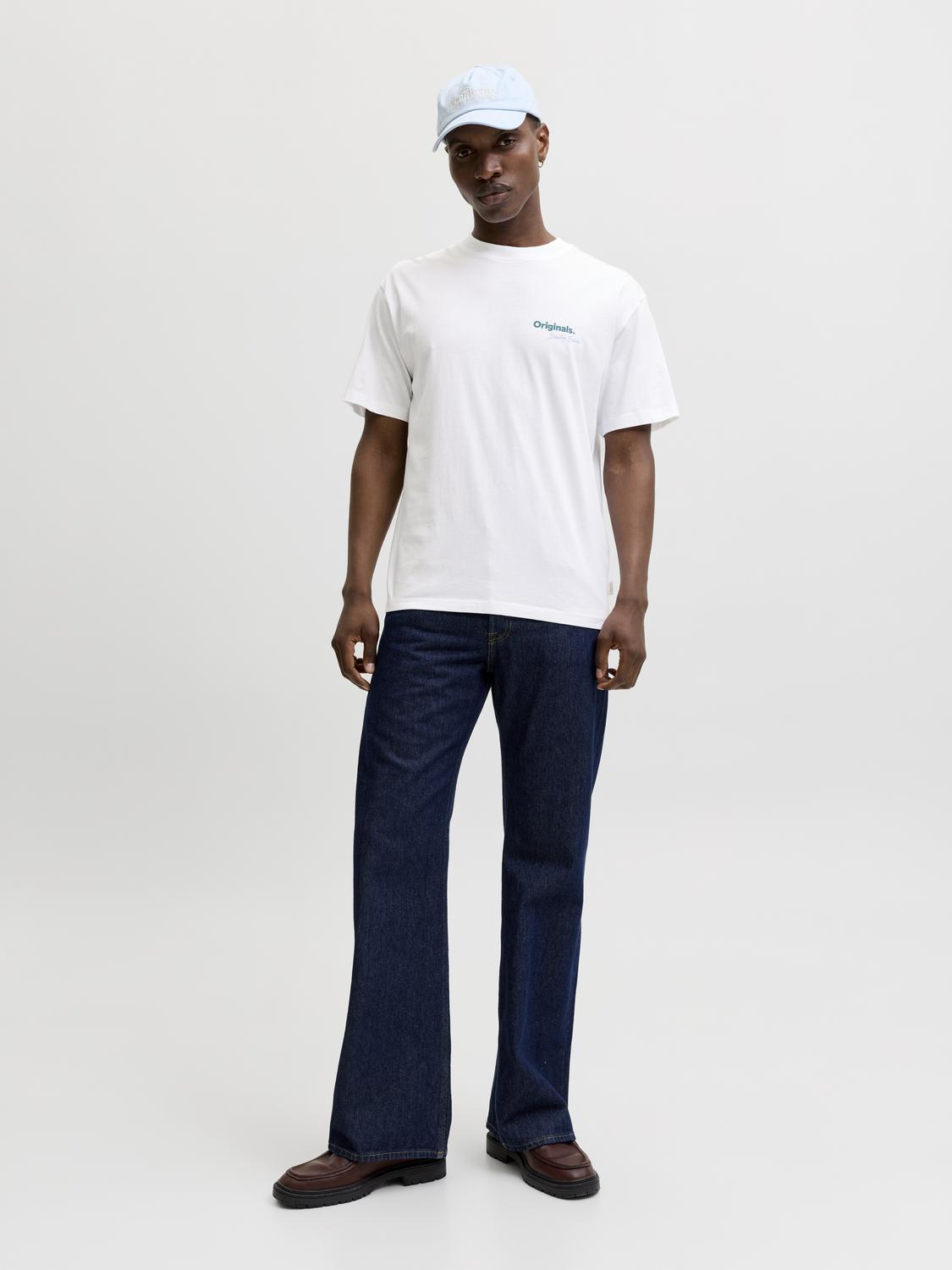 model_shot-front_full