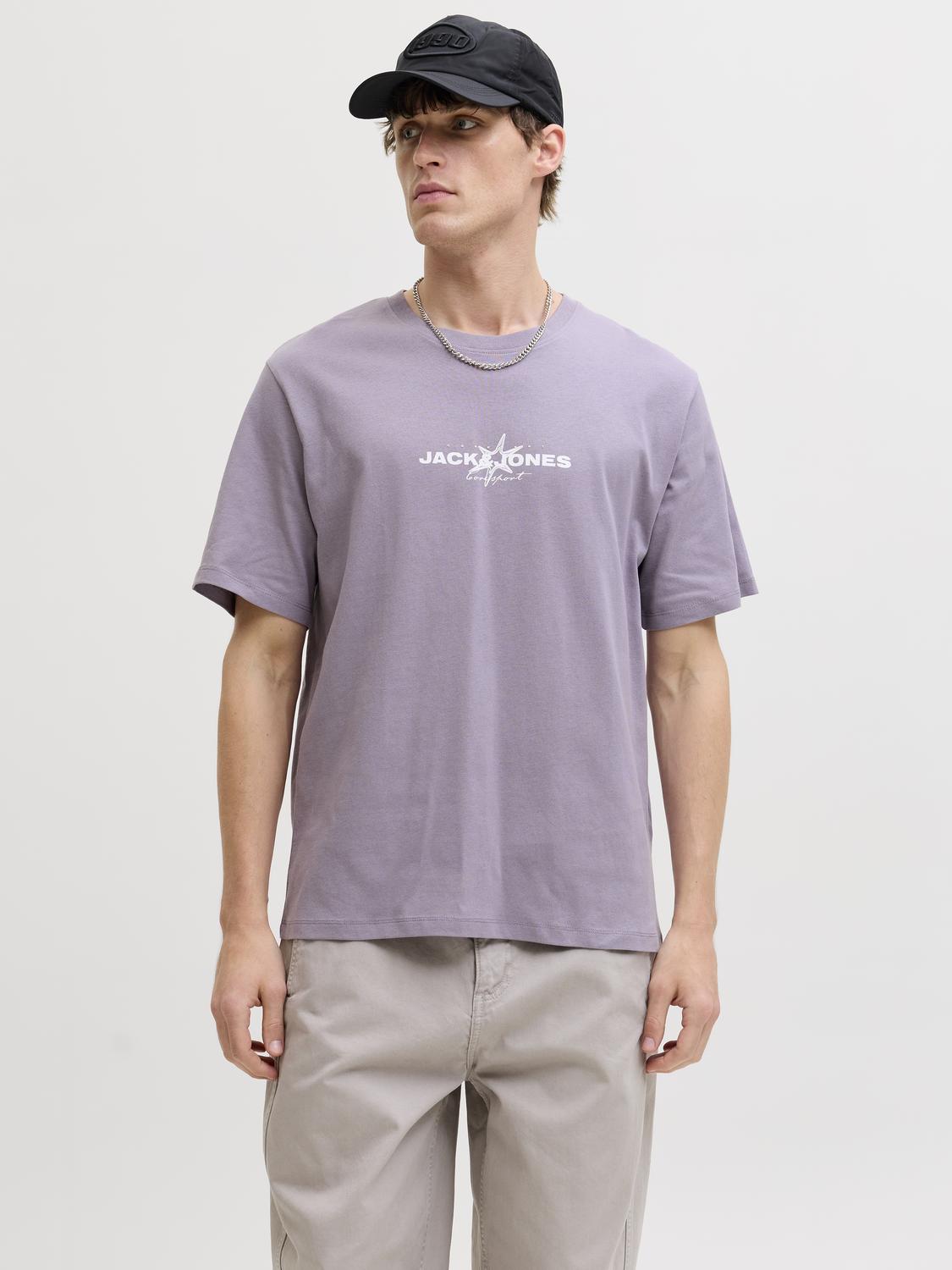 model_shot-front