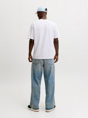 model_shot-back