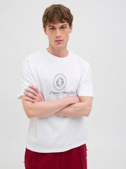 model_shot-creative