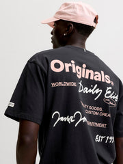 model_shot-creative