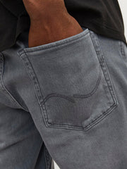 model_shot-detail