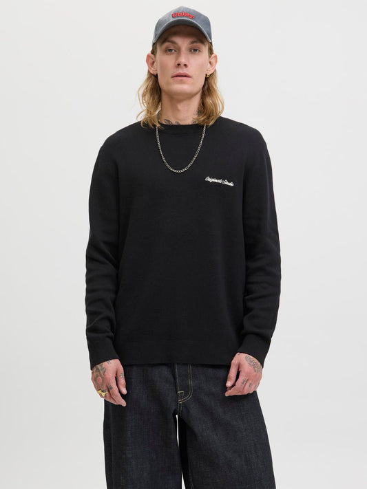model_shot-front