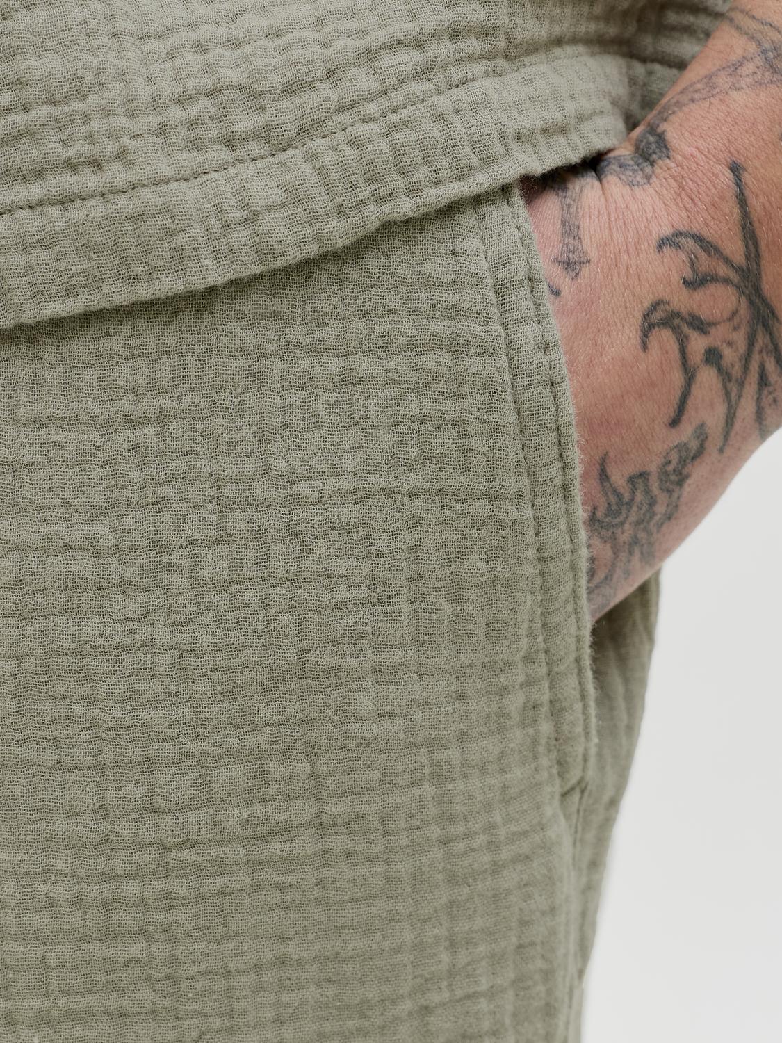 model_shot-detail