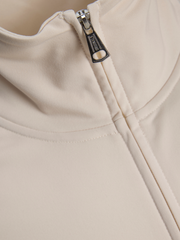 model_shot-detail
